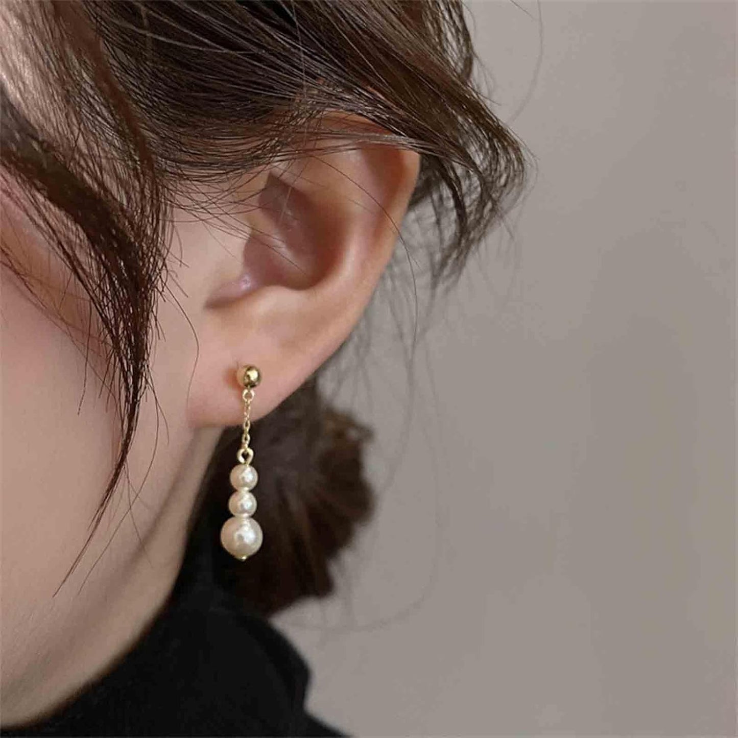 Vintage Pearl Drop Earrings Long Pearl Chain Earrings Gold Pearl Tassel Earrings Pearl Beaded Stud Earrings Jewelry for Women