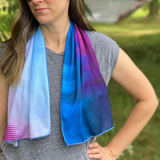 SHAKEitCOOL Extended Size Cooling Towel – Be Cool in Style - Heat Relief, Soft, Lightweight, Sun Protection, Easy Clean - Perfect for Biking, Hiking, Running, Yoga, Golf - Blue Purple Wave M